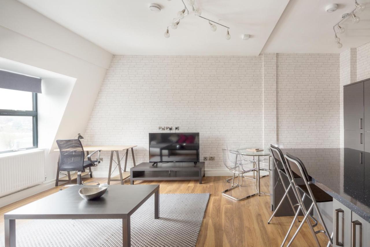 Manhattan Heights Apartment Maidstone Bagian luar foto