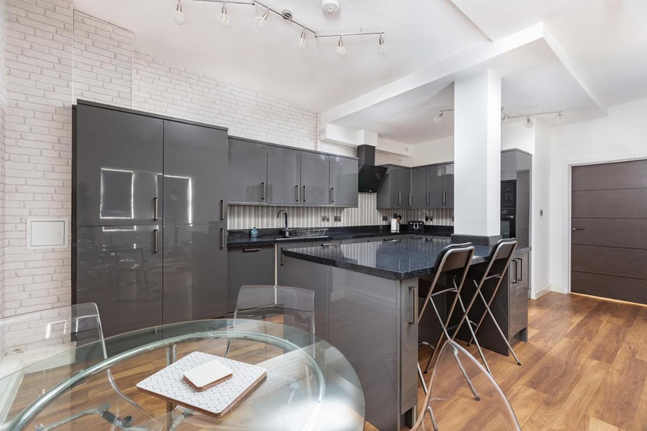 Manhattan Heights Apartment Maidstone Bagian luar foto