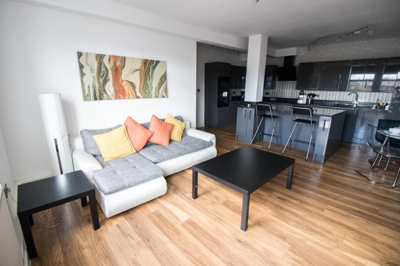 Manhattan Heights Apartment Maidstone Bagian luar foto