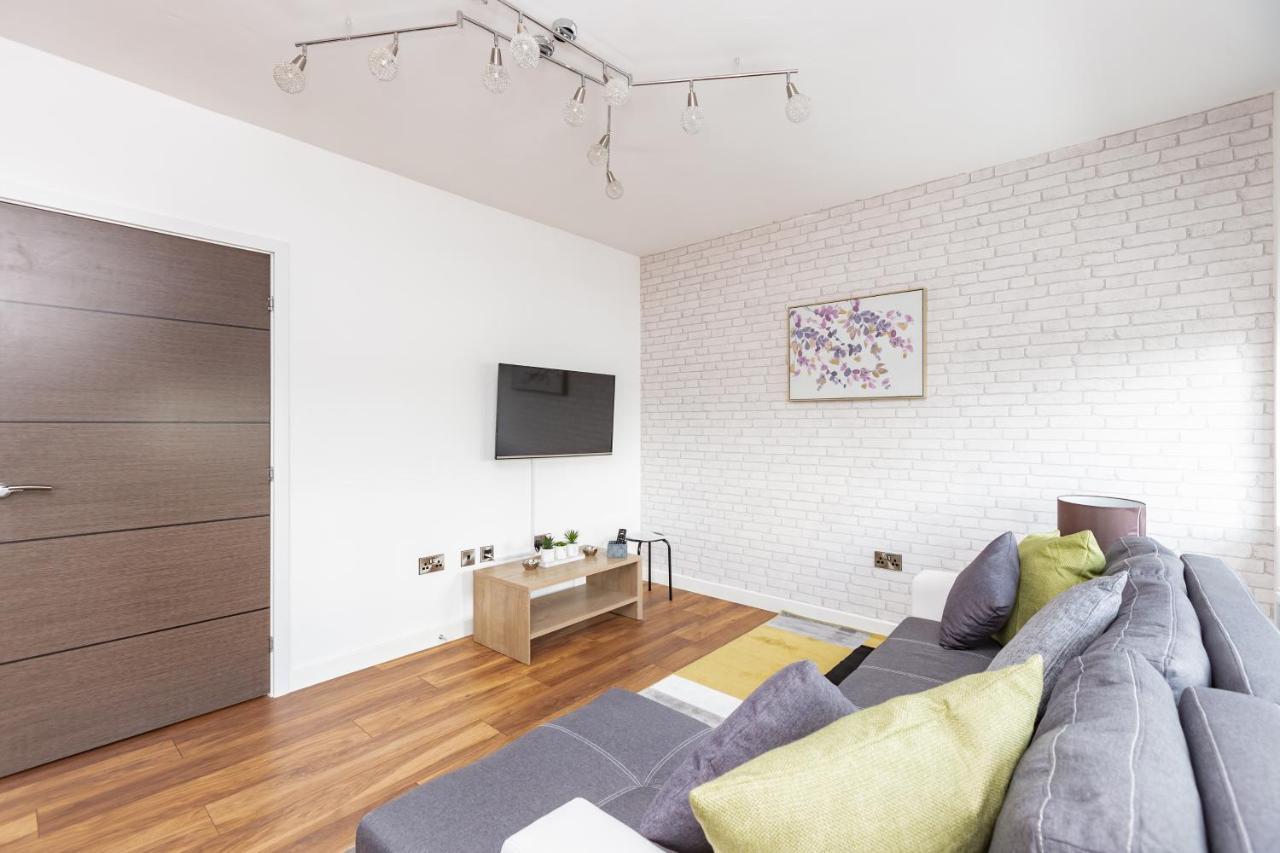 Manhattan Heights Apartment Maidstone Bagian luar foto