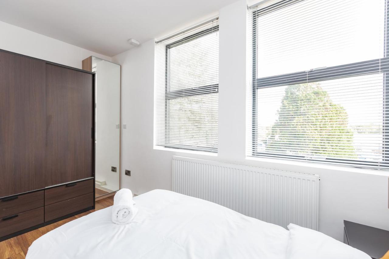 Manhattan Heights Apartment Maidstone Bagian luar foto